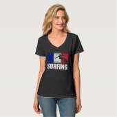 Surfing sports France flag French surfers Tシャツ (正面フル)