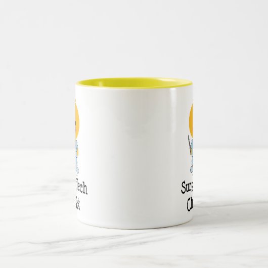 Surgの技術のひよこのマグ ツートーンマグカップ (中央)