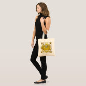 Surname Family Crest Yellow Knight Shield Tote Bag トートバッグ (正面(モデル))
