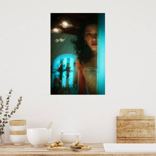 Surprise, Peeking Out From a Door ポスター (キッチン)