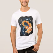 Surreal Celestial Seashell n Cosmic Nebula T-Shirt トライブレンドＴシャツ (正面)