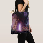 Surreal Enchanted Tree With Glowing Portal トートバッグ (クローズアップ)