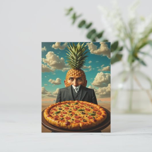Surreal Pineapple Pizza Man ポストカード (スタンド正面)