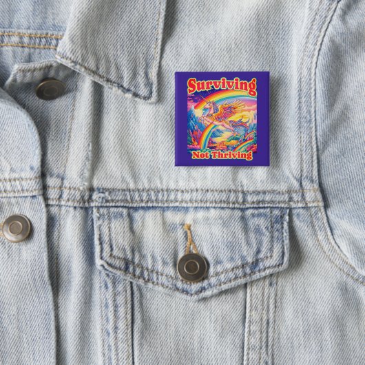 Surviving Not Thriving – Rainbow Unicorn Button 缶バッジ (インサイチュ)