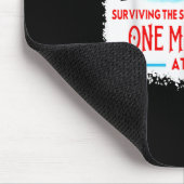 Surviving The School Secretary Life Snowman Christ マウスパッド (コーナー)