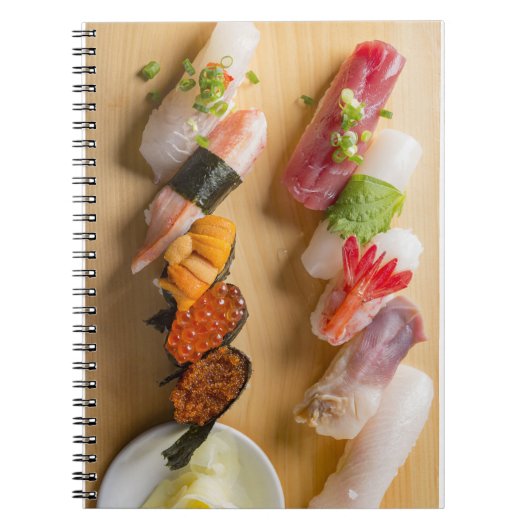 Sushi Art on Wooden Platter Notebook ノートブック (正面)