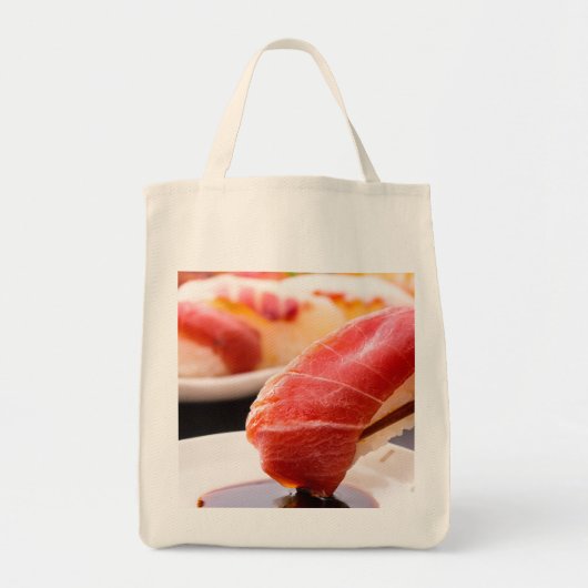 Sushi in Action: Tuna Meets Soy Sauce Tote トートバッグ (正面)