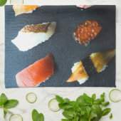 Sushi Sampler on Slate Plate キッチンタオル (折り畳み)