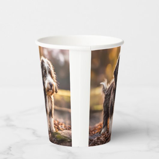 Süßer Aussiedoodle Welpe 紙コップ (右)