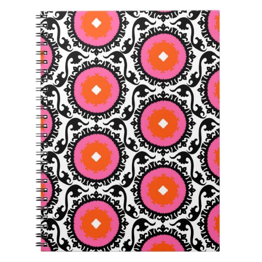 Suzaniピンクのパターン ノートブック (正面)