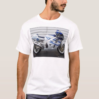 SUZUKI Tシャツ