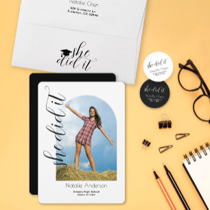 黒モダンフォントエレガント卒業 マグカップ