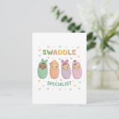 Swaddle Specialist Cute Baby Illustration ポストカード (スタンド正面)