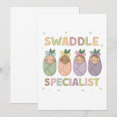 Swaddle Specialist Pastel Baby Illustration 招待状 (正面/裏面)