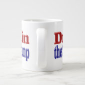 Swamp赤いブルーの半分の文字をドレイン ジャンボコーヒーマグカップ (裏面)