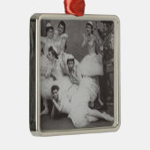 swan湖、Mariinskyの劇場1895年(b/wの写真) メタルオーナメント (右)