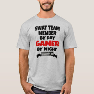 SWATチームメンバDay Gamer by Night Tシャツ