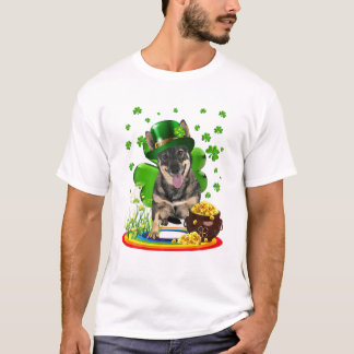 Swedish Vallhund St Patricks Day Tシャツ