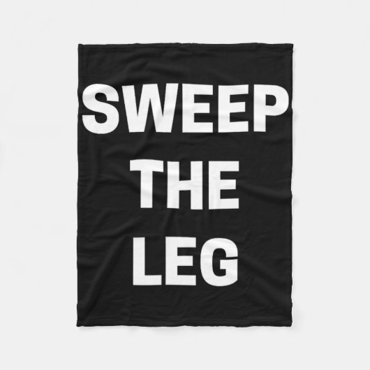 Sweep The Leg Karate  フリースブランケット (正面)