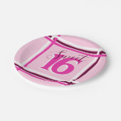 SWEET 16ホットピンク16歳誕生日パーティーイベントモダン ペーパープレート (アングル)