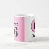 Sweet 16モノグラム名ピンク コーヒーマグカップ (中央)