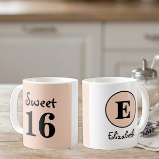 Sweet 16 モノグラム 名前 ピーチ コーヒーマグカップ