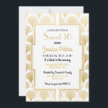 Sweet 16 Birthday Party Gatsbyアールデコ金ゴールド16th 招待状<br><div class="desc">ギャツビーアールデコSweet 16パーティーホワイト&金ゴールド招待単に文字を変えてパーティー。バックプリントを含む。</div>