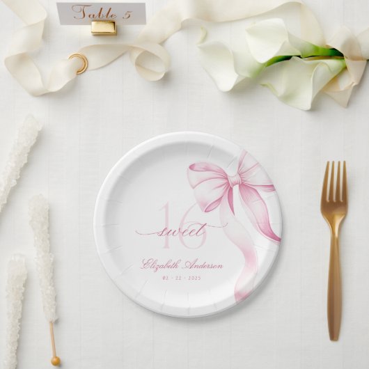 Sweet 16 Pink Bow Paper Plates ペーパープレート (ウェディング)