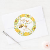 Sweet as Can Bee ベビーシャワー ラウンドシール (封筒)