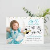 Sweet as can Bee 4th Birthday Party Photo 招待状 (スタンド正面)