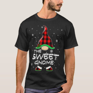 Sweet Gnome Buffalo Plaid Matching Family Christma Tシャツ