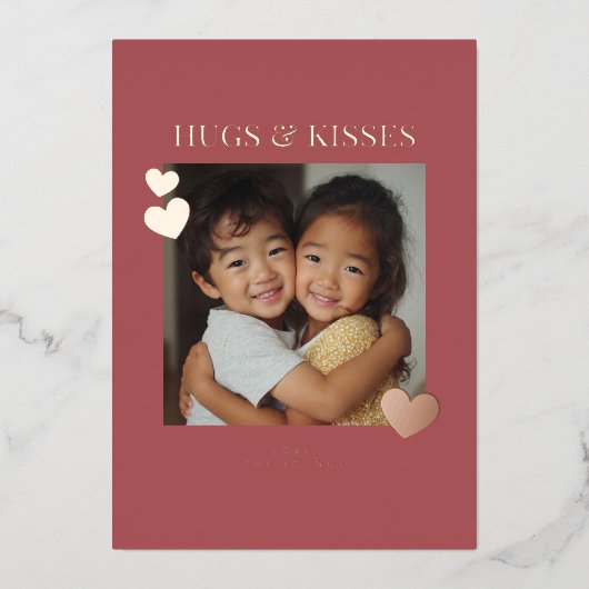 Sweet Hugs and Kisses Heart Photo 箔シーズンカード (正面)