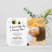 Sweet Little Honey Bee Photo 3rd Birthdayパーティー 招待状 (スタンド正面)