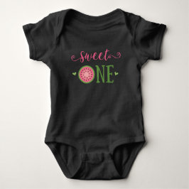 Sweet One Watermelon 1st Birthday Outfit T-Shirt ベビーボディスーツ