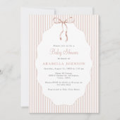 Sweet Pinstriped Beige Bow Baby Shower 招待状 (正面)