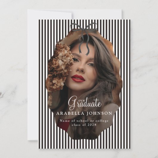 Sweet Pinstriped Black Bow Photo Graduation 案内状 (正面)