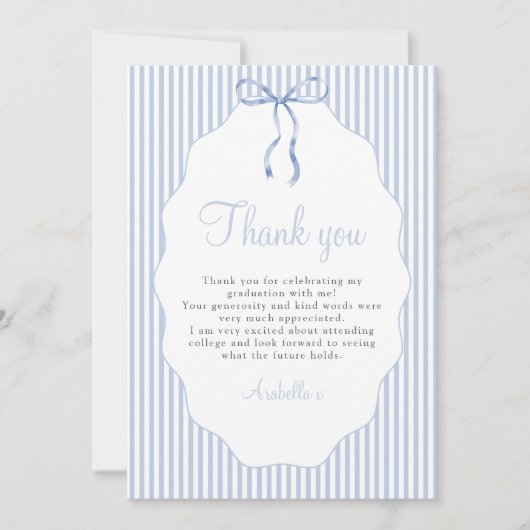 Sweet Pinstriped Blue Bow Graduation サンキューカード (正面)