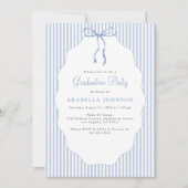 Sweet Pinstriped Blue Bow Graduation 招待状 (正面)
