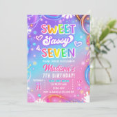 Sweet Sassy and Seven ネオン ガール 7歳の誕生日 招待状 (スタンド正面)