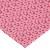 Sweet Scatter Hearts - Candy Pink & Red テーブルクロス (アングル)