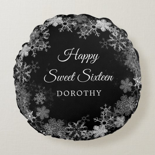 Sweet sixteenギフトウィンターワンダーランドスノーフレーク ラウンドクッション (正面)