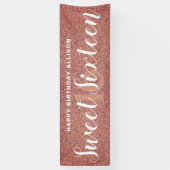 sweet sixteenピンクローズ金ゴールドパーソナライズされたグリッター 横断幕 (縦)