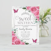 Sweet sixteenピンク明るい赤紫色フローラシルバーバタフライ 招待状 (スタンド正面)
