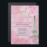 Sweet sixteenピンク金ゴールドパリ16thバースデーパーティー マグネット招待状<br><div class="desc">ピンクと金ゴールドSweet sixteen磁気招待状。そしてかわいらし、このパリをテーマエレガントにした16th誕生日パーティーの招待状は、ピンクと金ゴールドのハイライトとエッフェルタワーの水色イラストレーションを持っている。手書きモダンの書道は金ゴールドとバーガンディの赤で、「Sweet sixteen」と「おおラla!」の言葉のために。招待詳細は完全に編集可能で、ピンクと黒の大文字のタイポグラフィで印刷される。このデザインはピンク色の《写真》ぼけ味泡を持つ微妙なマーリングされた背景を持つ。</div>