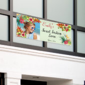 Sweet sixteenルアウ（ハワイ式宴会）、レッドハイビスカス、カスタム 横断幕 (ビルの外側)