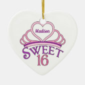 Sweet sixteen誕生日カスタムピンクハートクリスマス セラミックオーナメント (正面)