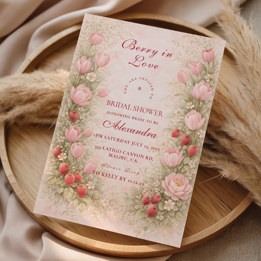 Sweet Strawberry Romance Bridal Shower 招待状