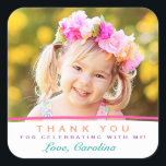 Sweet Thank Youフォト誕生日シール スクエアシール<br><div class="desc">これらのダーリン感謝していグ、カラフルは、誕生日やその他の特別な機会に最適である。お気に入りラベル、封筒用シール、カップケーキトッパーなどに使用!文字の色カスタマイズは任意の色に設定できる。購入前にテンプレート写真を交換する。</div>
