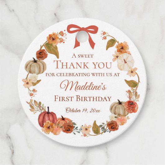 Sweet Thank You 秋のカボチャのリース 1歳の誕生日 フェイバータグ (正面)