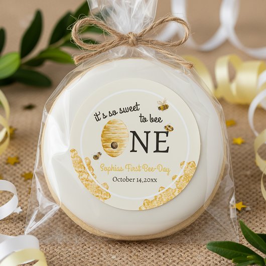 Sweet To Bee One First Birthday Bees Honeycomb ラウンドシール